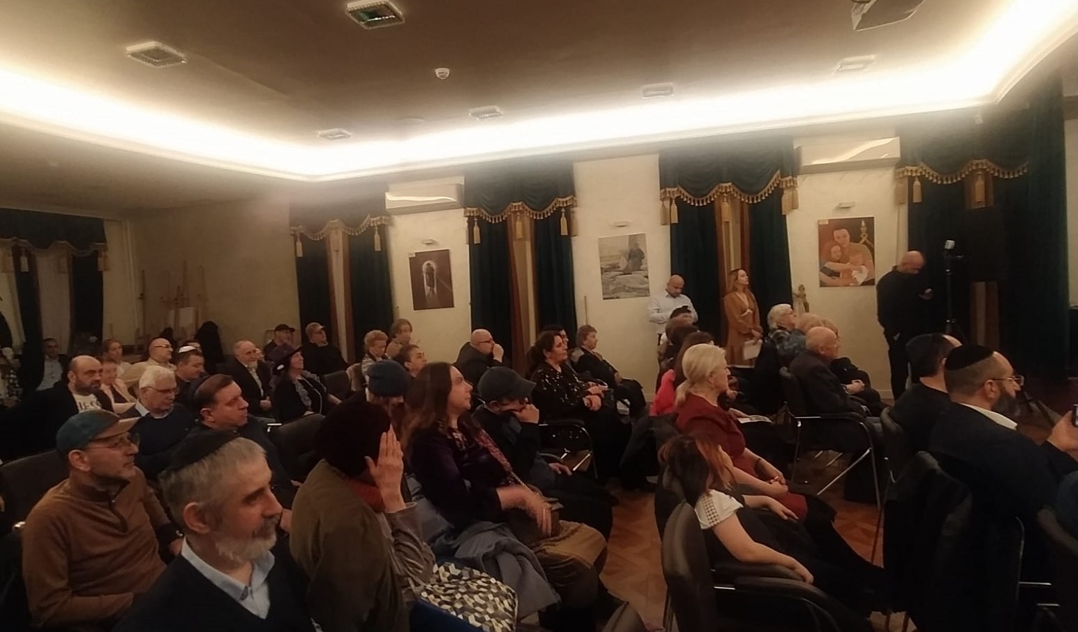 Rusiyanın dağ yəhudilərinə azərbaycanlı rejissorun filmi təqdim olundu (FOTO)